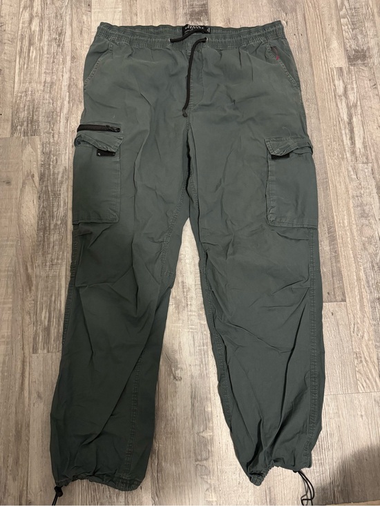Urban Heritage Other - Urban Heritage Olive Cargo Pants with Drawstring Cuffs